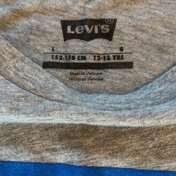 Levi’s T - Boys - Picture 2 of 3